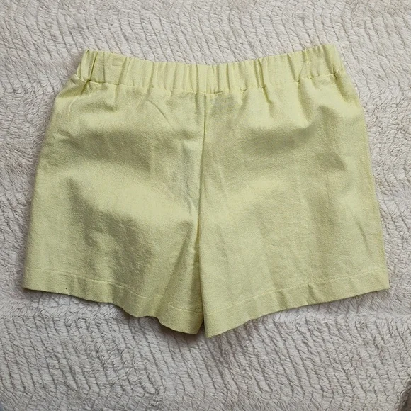 Pretty Little Thing Women's Short Size 0 Yellow New With Tags - Picture 6 of 7
